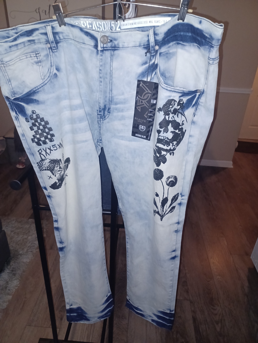 Size 52 Reason Light Blue Acid Wash Skinny Jeans with Black Graphic Print